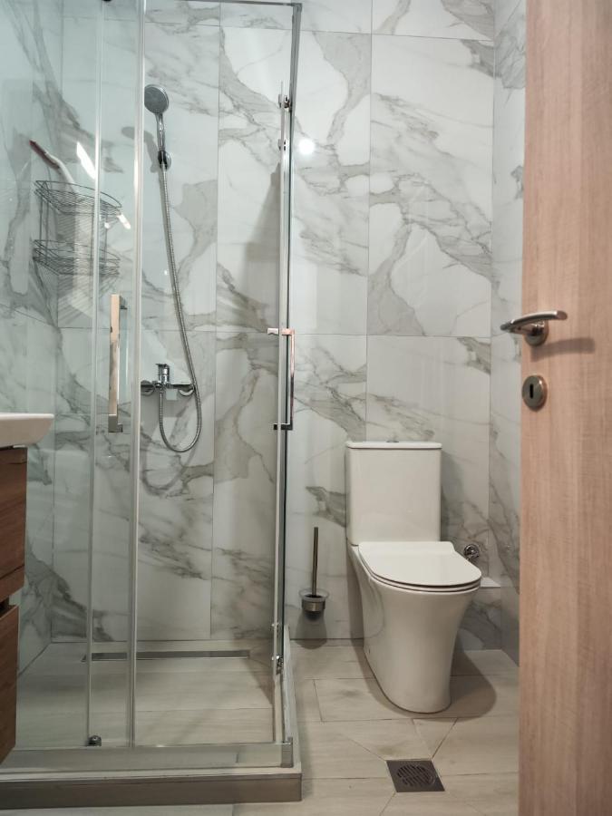Lilli Deluxe Apartment Nikíti Eksteriør bilde